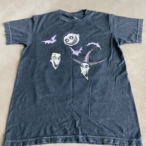 Super soft nightmare before Christmas/lock shock & barrel t shirt